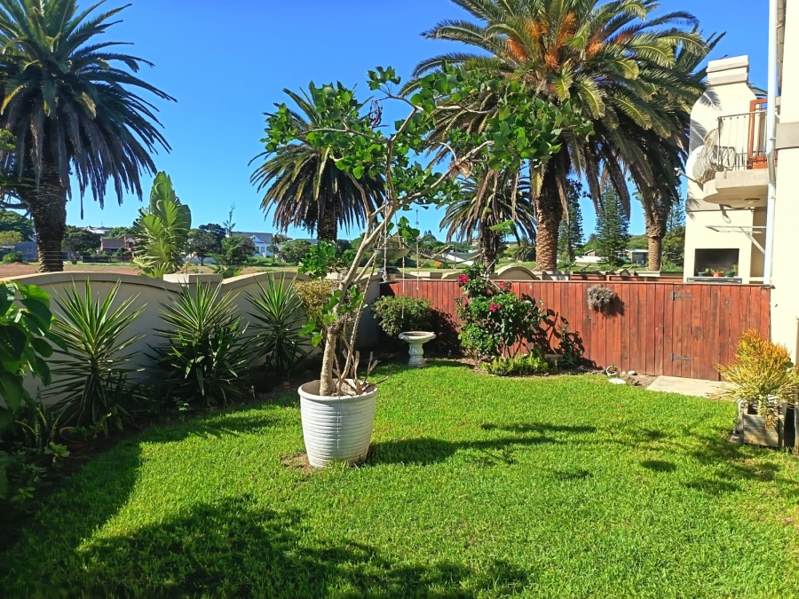 3 Bedroom Property for Sale in Paradise Beach Eastern Cape